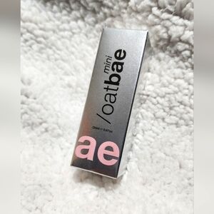 Toy factory mini Oat Bae Oil makeup remover